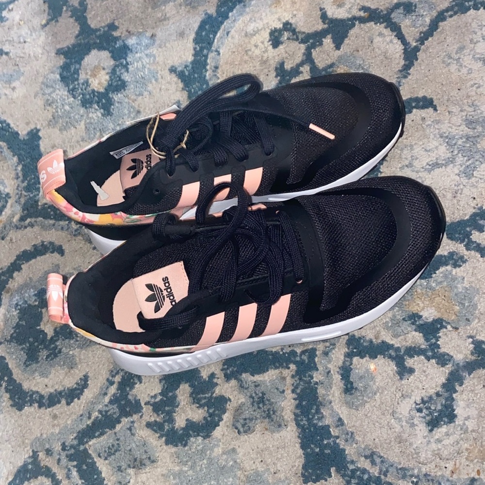 Beautiful Brand New Adidas Sneakers
